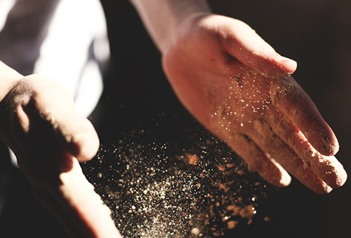 S'abandonner entre les mains de Dieu, ça veut dire quoi ?