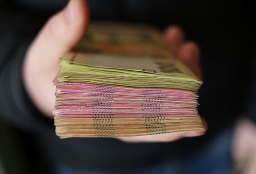 Ne touchez pas à mon argent